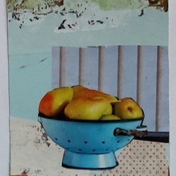 POOLSIDE PEARS