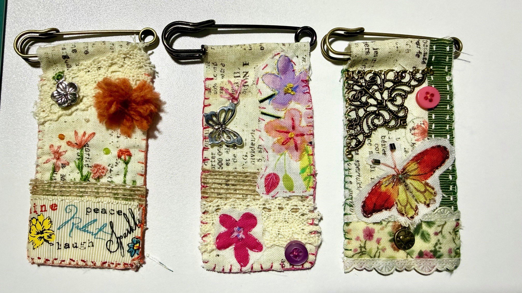 Fot he ARTSY AMULETS SWAP